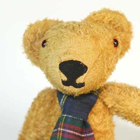 Close up of MacEwan with tartan tie