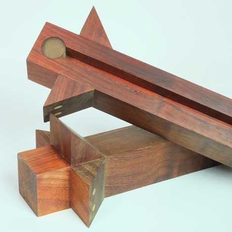 Scaffolding showing silicone dampers